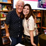 DSC_0176-Jorge-Davidson-e-Angelica-Menezes-LIVRO-JORGE-DAVIDSON-OUTUBRO-2026-CG-150x150 Lançamento concorrido: Jorge Davidson faz noite de autógrafos de "Em sintonia com o sucesso"